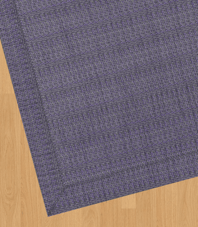Alfombra vinilo tejido premium DB5160A sobre suelo de madera, resistente y elegante.
