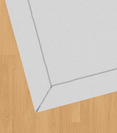 Alfombra vinílo tejido premium gris, antideslizante y resistente, ideal para interior y exterior.